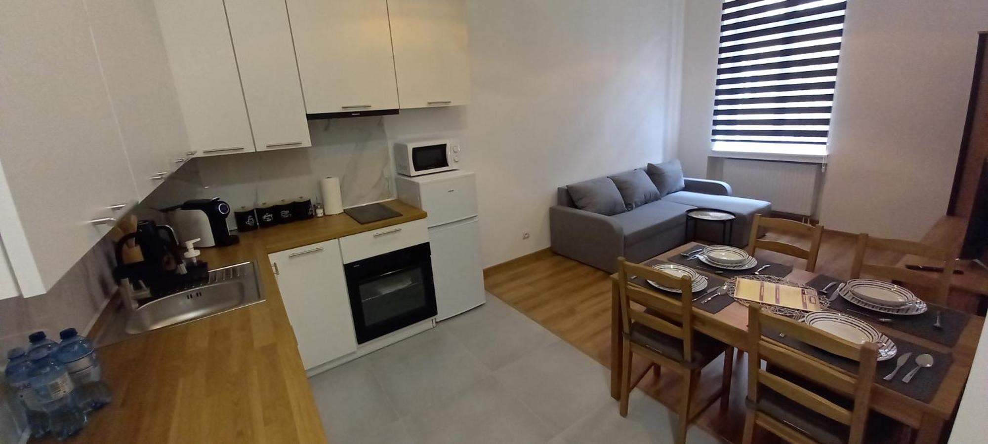 Apartament Love On 5 - Milosc Na 5 Legnica Exterior photo